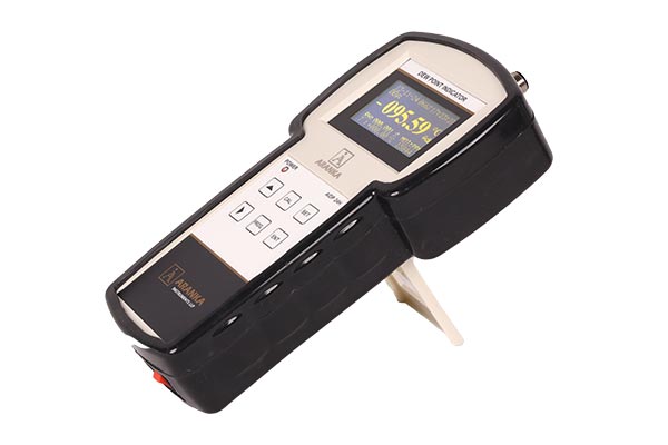 Hand-Held-Dew-point-meter-1 Hand-Held-Dew-point-meter-1